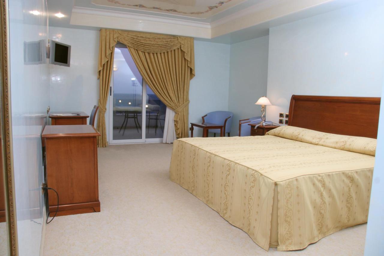 Gardenia Hotel Lazzaro Exterior photo