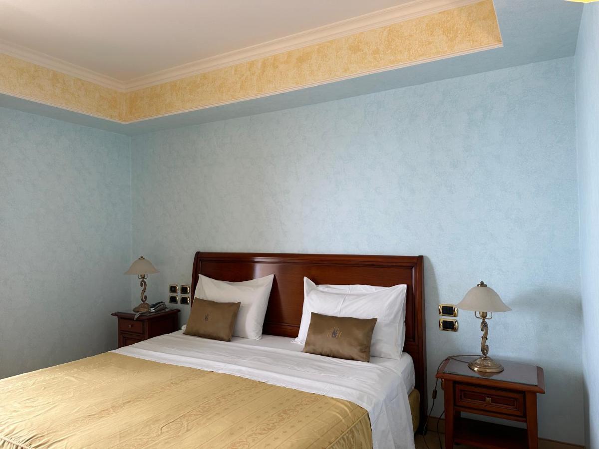 Gardenia Hotel Lazzaro Exterior photo