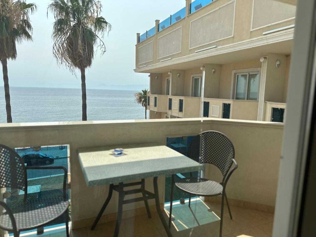 Gardenia Hotel Lazzaro Exterior photo